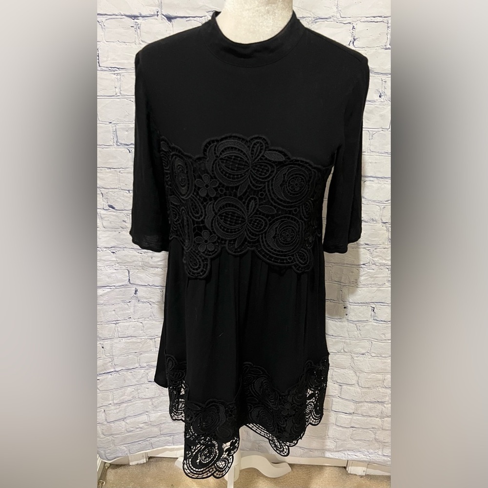 Miin Mini Black Cotton Dress With Lace accents and Open Back Small